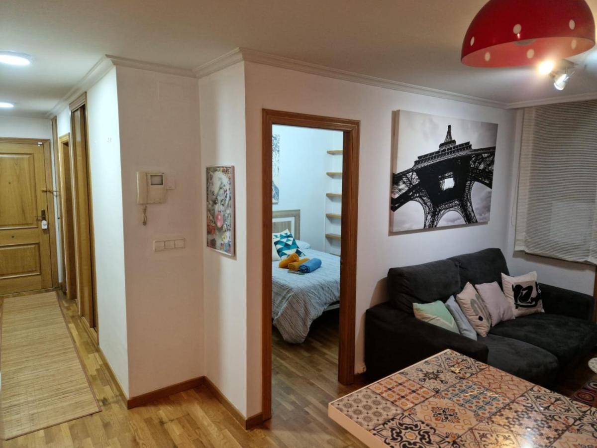 Pleno Centro, Alameda, 5 Minutos Casco Vello Y Estacion Ave Appartement Comarca de Comarca de Vigo Buitenkant foto
