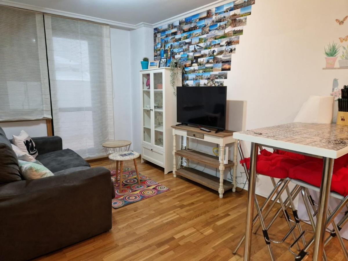 Pleno Centro, Alameda, 5 Minutos Casco Vello Y Estacion Ave Appartement Comarca de Comarca de Vigo Buitenkant foto